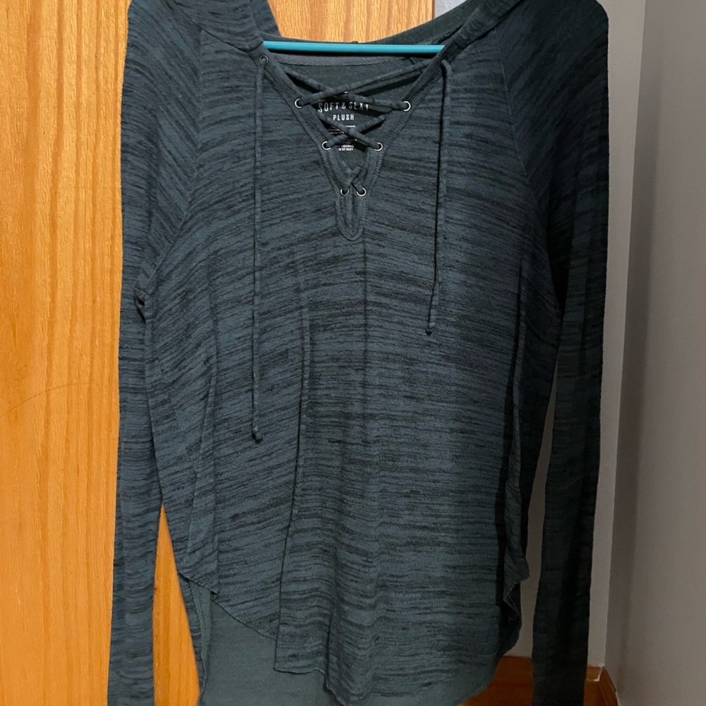 American Eagle Hooded Long Sleeve